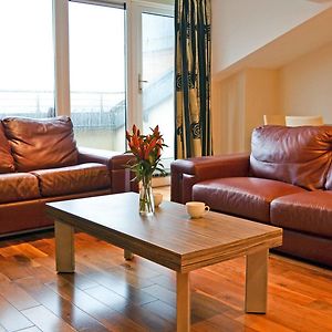 Carrick Plaza Suites And Apartments